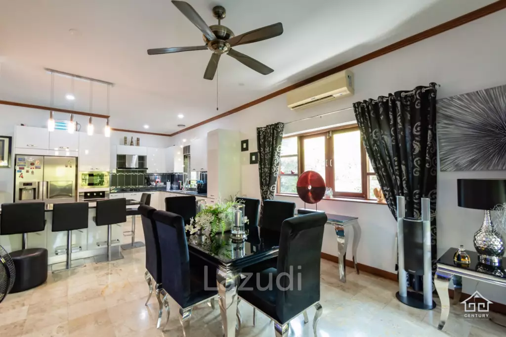 CRYSTAL VIEW :  Stunning 3 Bed Pool Villa near town