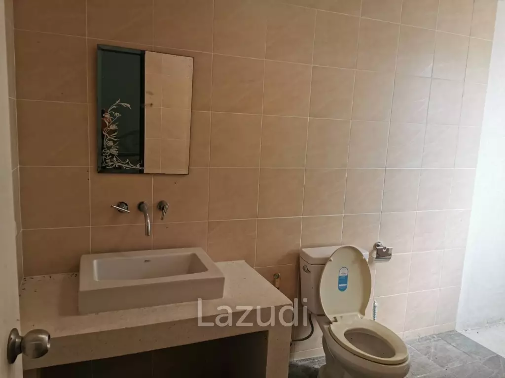 3 Bedrooms 4 Bathrooms  90Sqm. Mindtown.