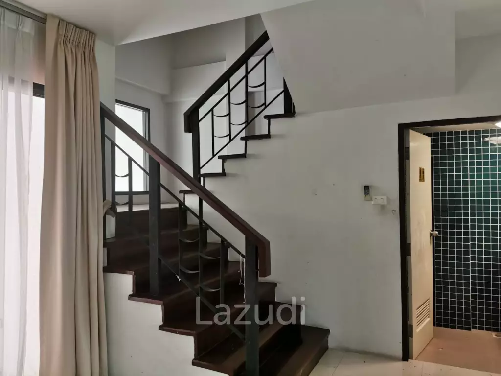 3 Bedrooms 4 Bathrooms  90Sqm. Mindtown.
