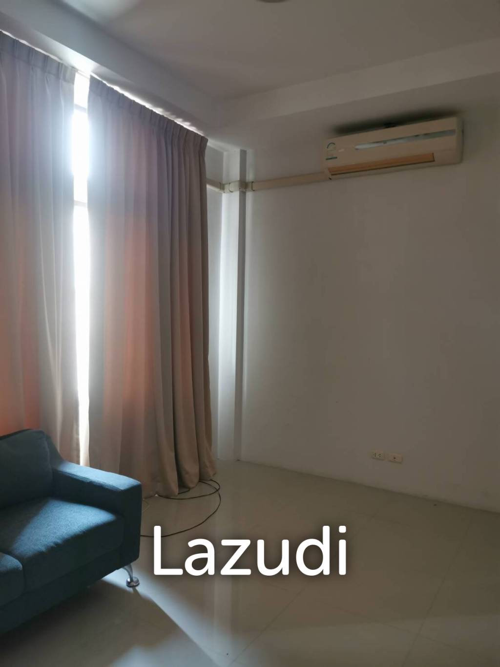 3 Bedrooms 4 Bathrooms  90Sqm. Mindtown.
