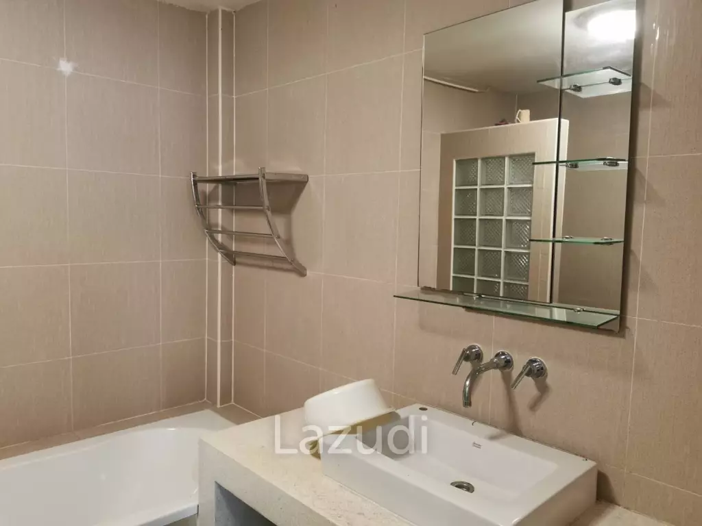 3 Bedrooms 4 Bathrooms  90Sqm. Mindtown.