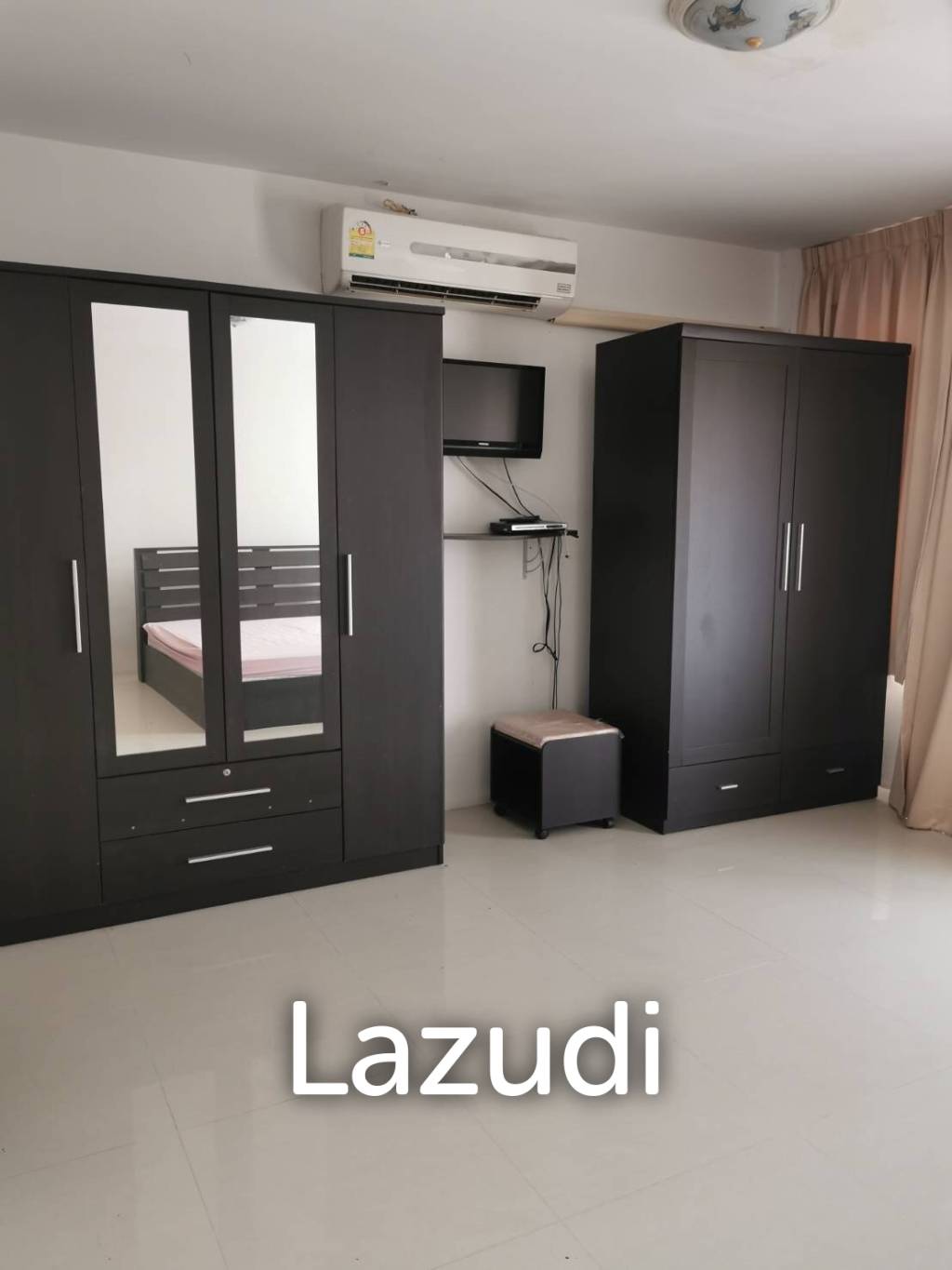3 Bedrooms 4 Bathrooms  90Sqm. Mindtown.