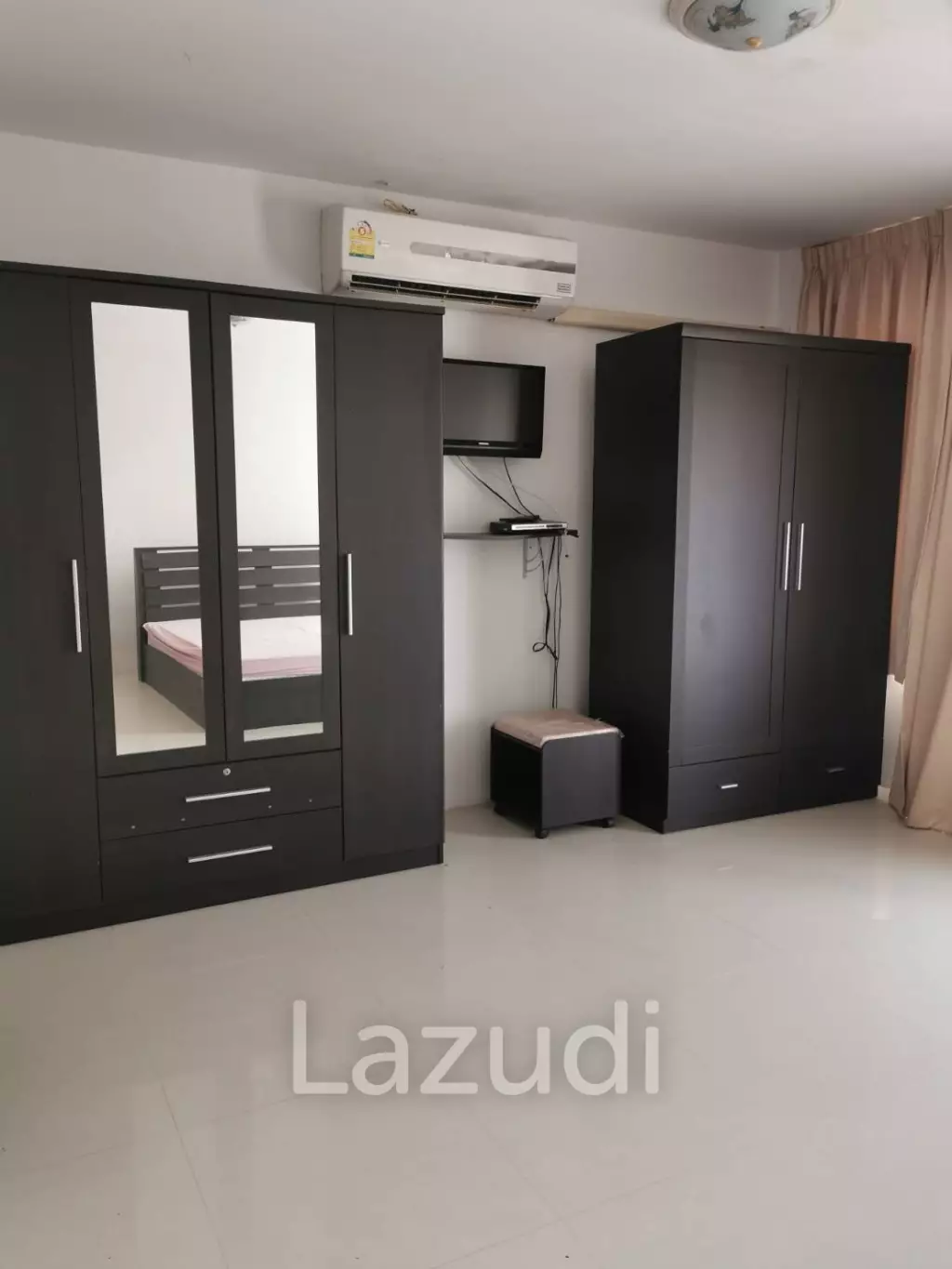 3 Bedrooms 4 Bathrooms  90Sqm. Mindtown.
