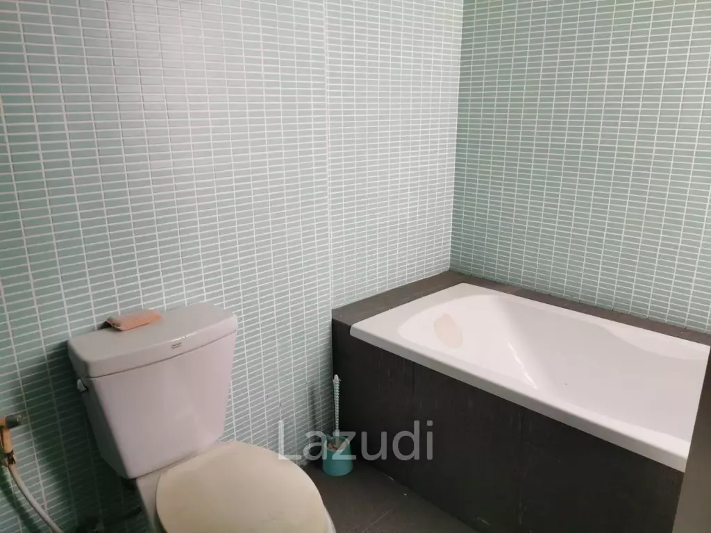 3 Bedrooms 4 Bathrooms  90Sqm. Mindtown.
