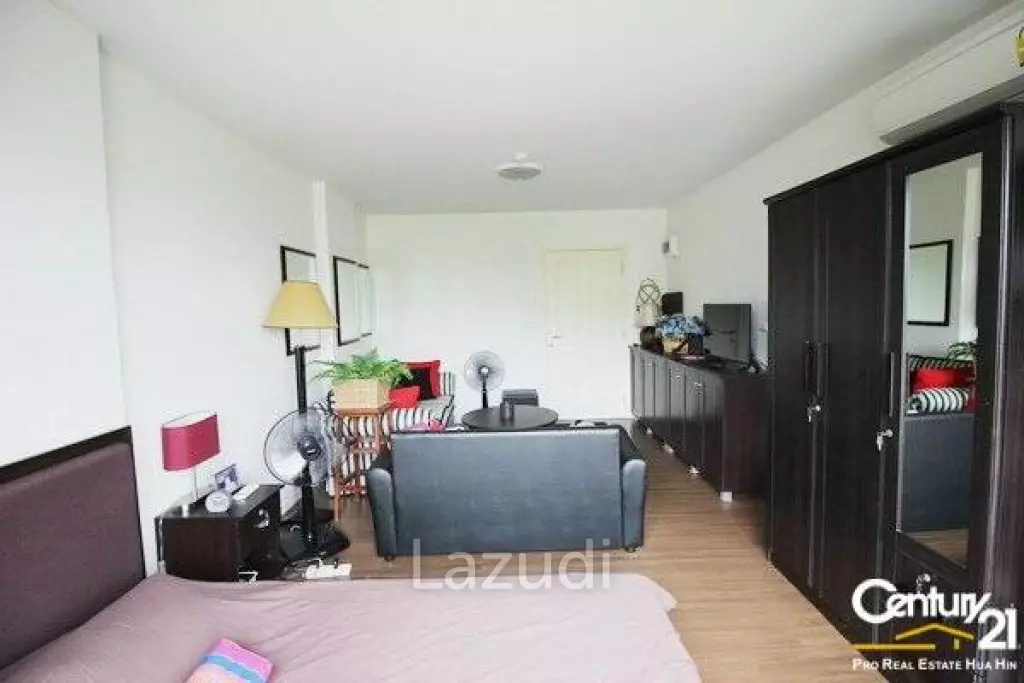 Studio Condo in Khao Takiab