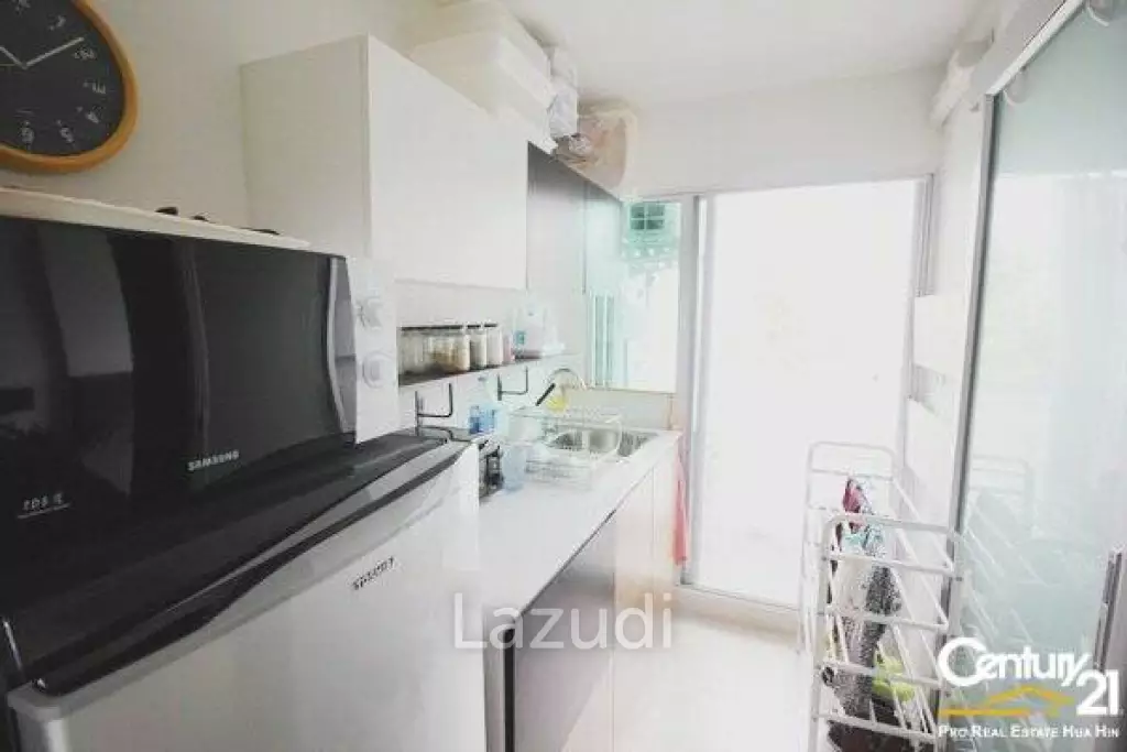Studio Condo in Khao Takiab