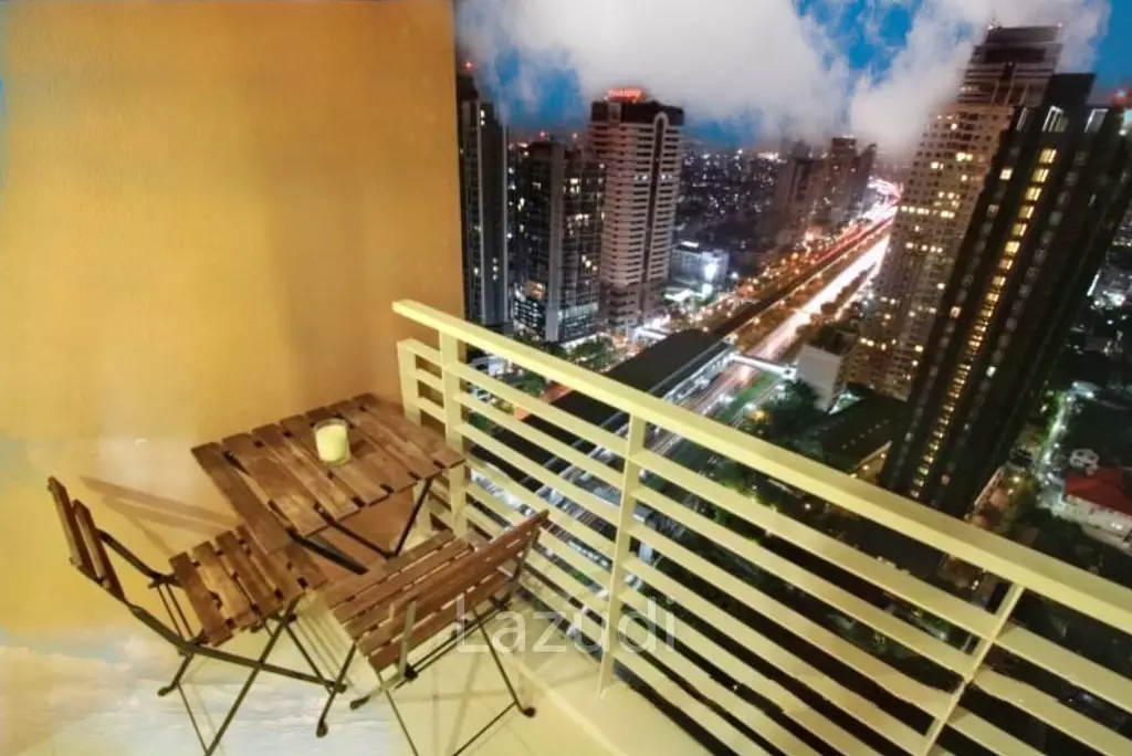 1 Bed 1 Bath 55 SQ.M Villa Sathorn Condo