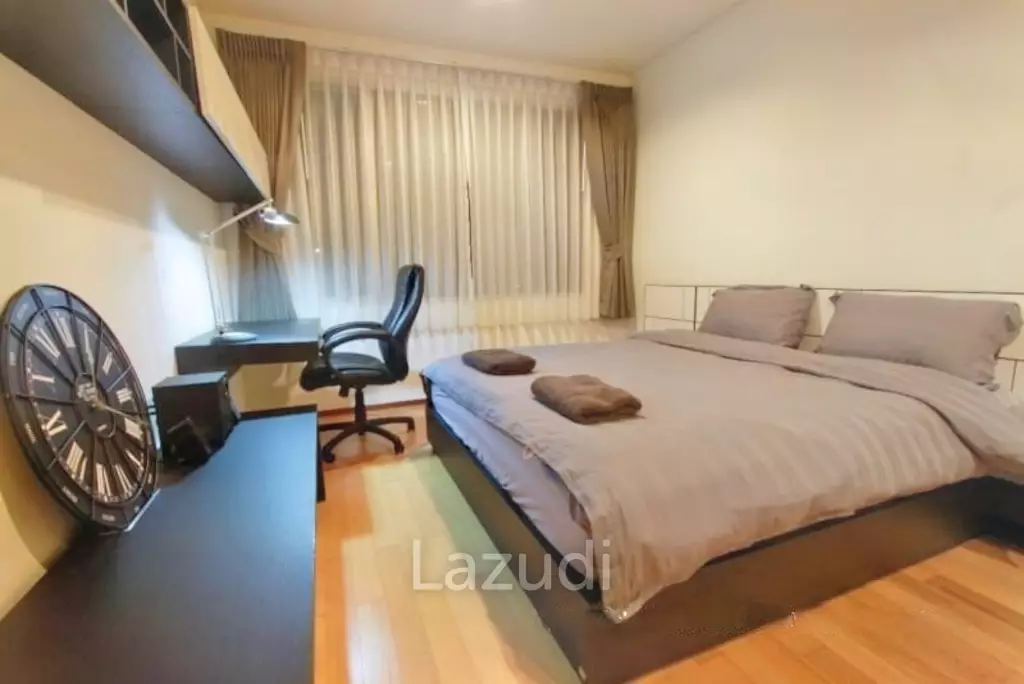 1 Bed 1 Bath 55 SQ.M Villa Sathorn Condo