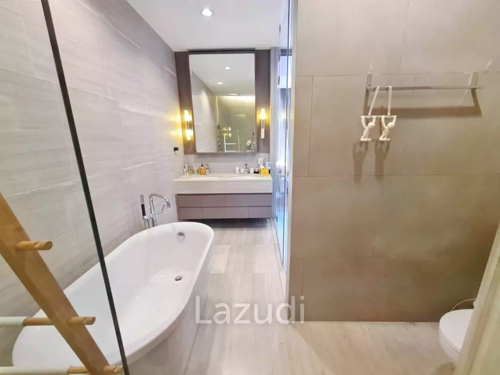 3 Bed 2 Bath 85 SQ.M The Diplomat Sathorn