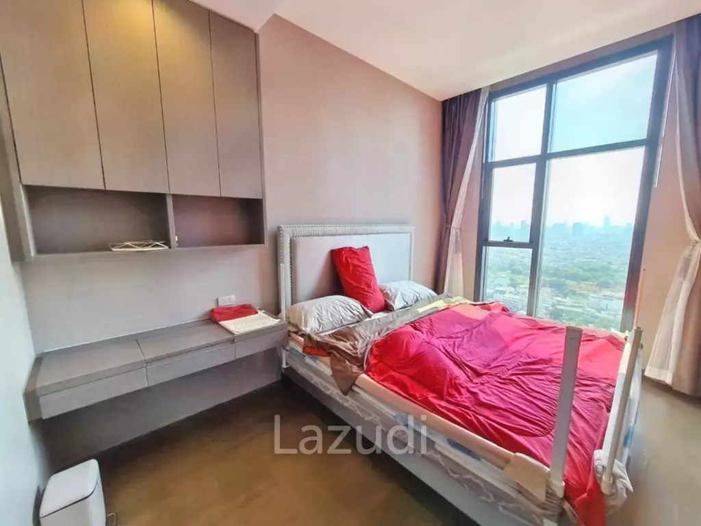 3 Bed 2 Bath 85 SQ.M The Diplomat Sathorn