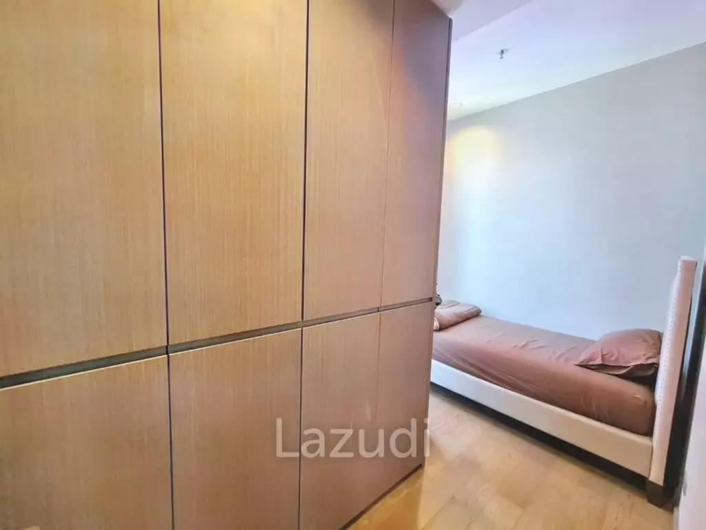 3 Bed 2 Bath 85 SQ.M The Diplomat Sathorn