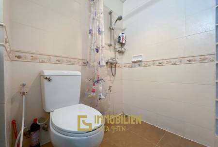 Jamjuree Condo: 1-Schlafzimmer-Eigentumswohnung