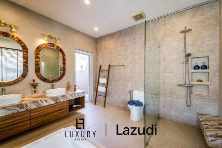 Woodlands: Luxuriöse 7 Schlafzimmer Pool Villa