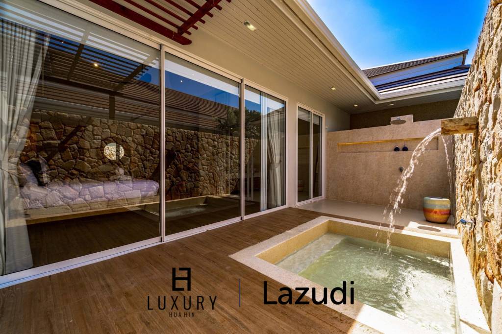 Woodlands: Luxuriöse 7 Schlafzimmer Pool Villa