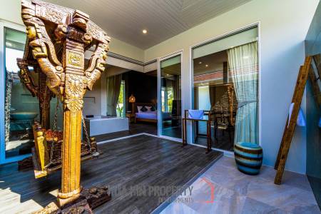 Woodlands: Luxury 7 Bedroom Pool Villa For Sale