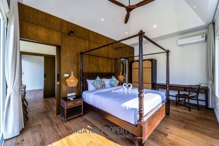 Woodlands: Luxury 7 Bedroom Pool Villa For Sale
