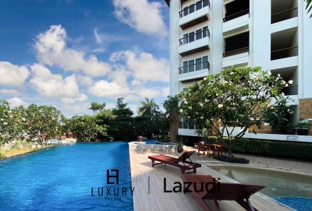 Blue Mountain : 2 Bedroom Sea and Mountain View Condo