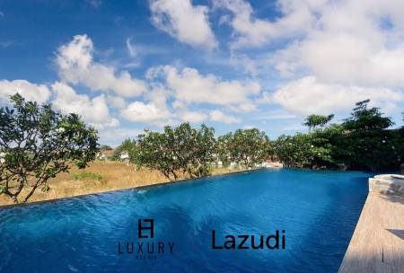 Blue Mountain : 2 Bedroom Sea and Mountain View Condo