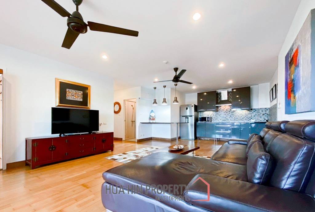 Blue Mountain : 2 Bedroom Sea and Mountain View Condo