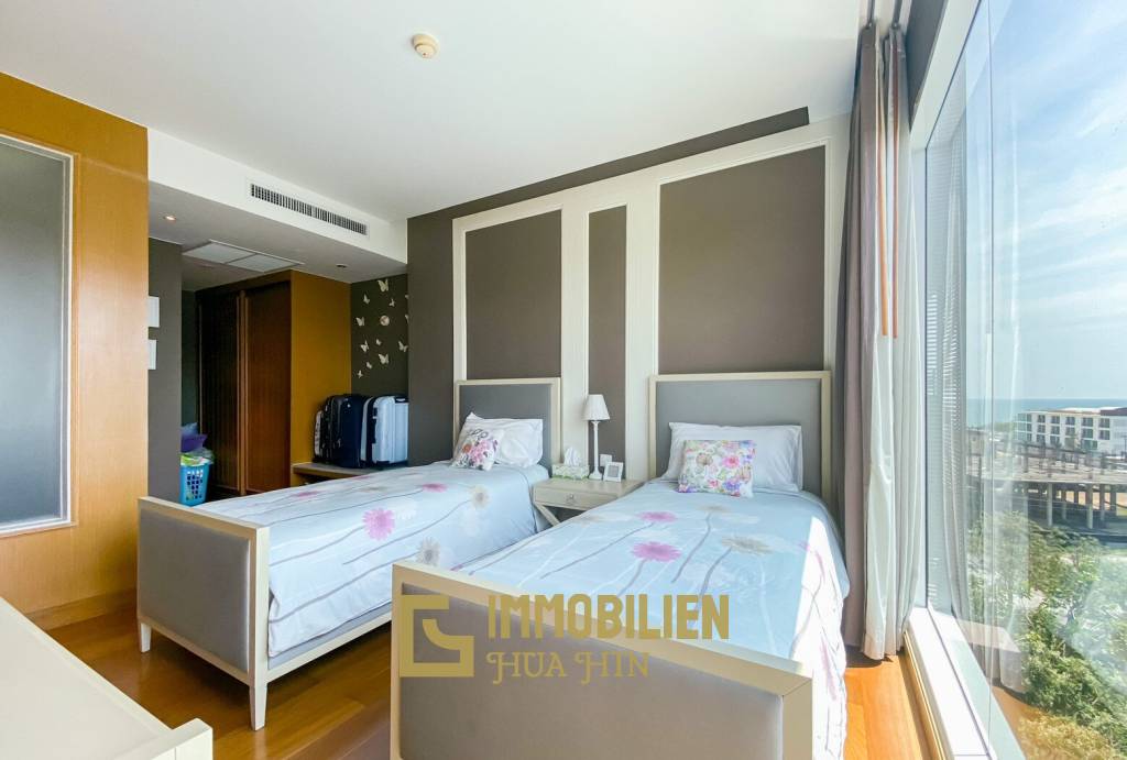 Amari Residences  : 2 Bedroom Condo With Pool and Sea Views