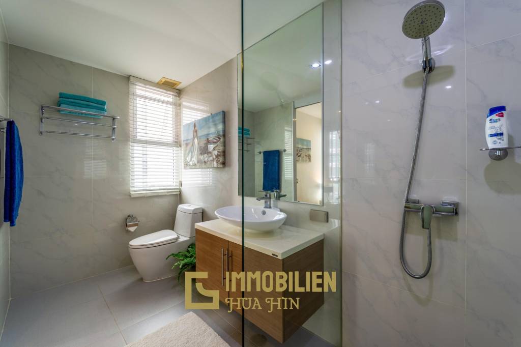 My Resort Condo : 2 Schlafzimmer Eigentumswohnung mit Poolblick