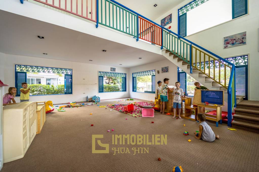 My Resort Condo : 2 Schlafzimmer Eigentumswohnung mit Poolblick