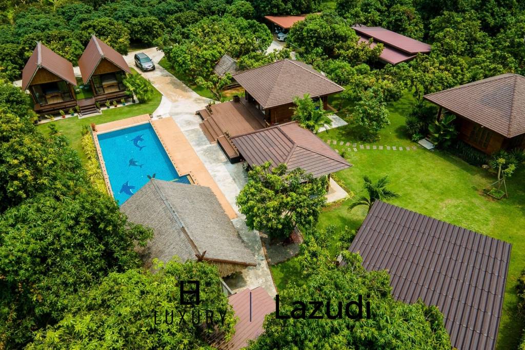 Mountain View Private Villa and Resort For Sale in Samroiyod Near Beach