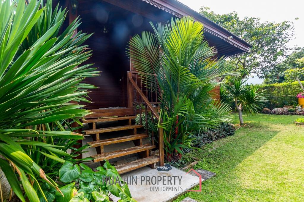 Mountain View Private Villa and Resort For Sale in Samroiyod Near Beach