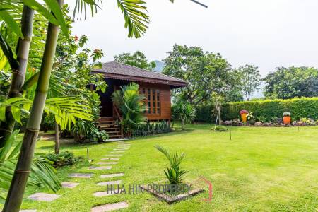 Mountain View Private Villa and Resort For Sale in Samroiyod Near Beach