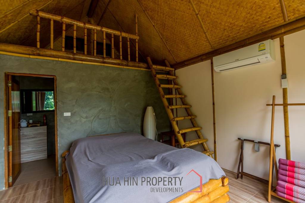 Mountain View Private Villa and Resort For Sale in Samroiyod Near Beach