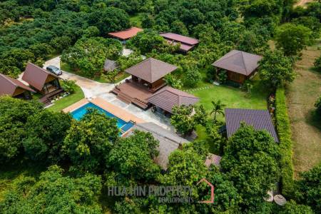 Mountain View Private Villa and Resort For Sale in Samroiyod Near Beach