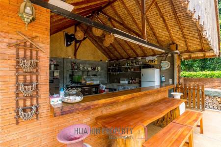 Mountain View Private Villa and Resort For Sale in Samroiyod Near Beach