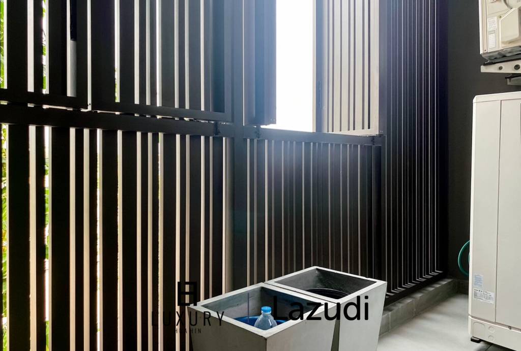 Baan Sumranlom Condo : 2 Bedroom Condo Close To The Beach