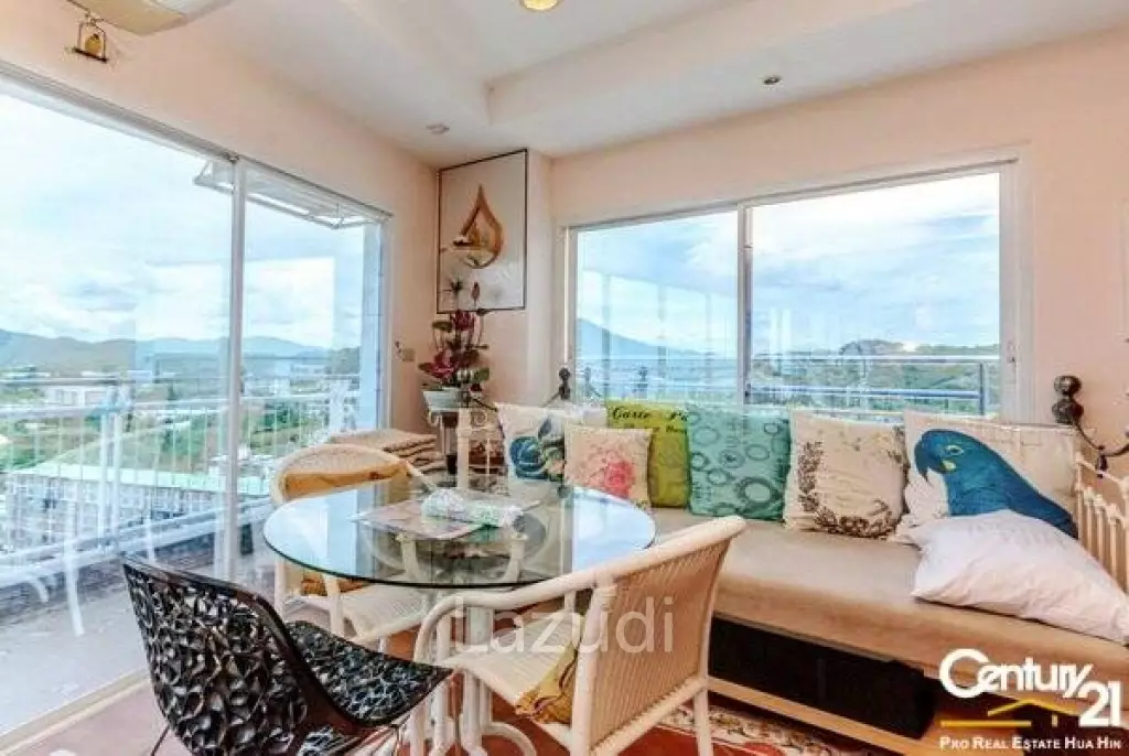 1 Bed Condo with Amazing Sea View and Mountain View