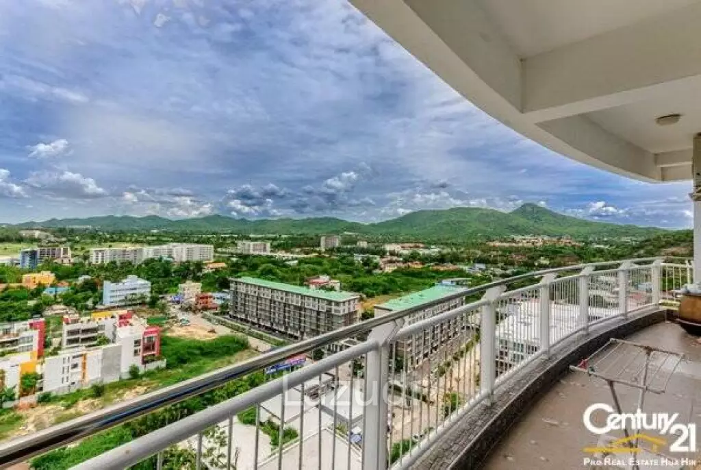 1 Bed Condo with Amazing Sea View and Mountain View