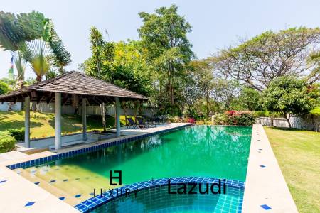 Дом 2,400 кв.м. 4 Кровать 