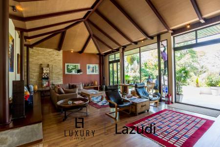 Дом 2,400 кв.м. 4 Кровать 