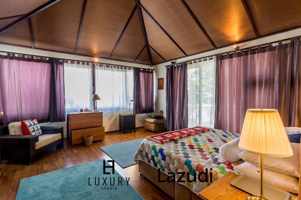 Дом 2,400 кв.м. 4 Кровать 