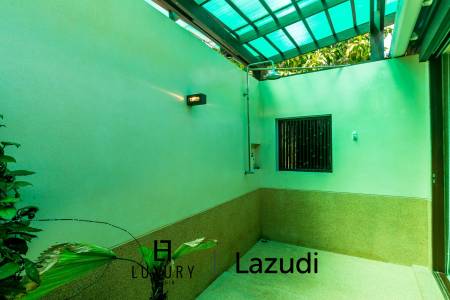 Дом 2,400 кв.м. 4 Кровать 