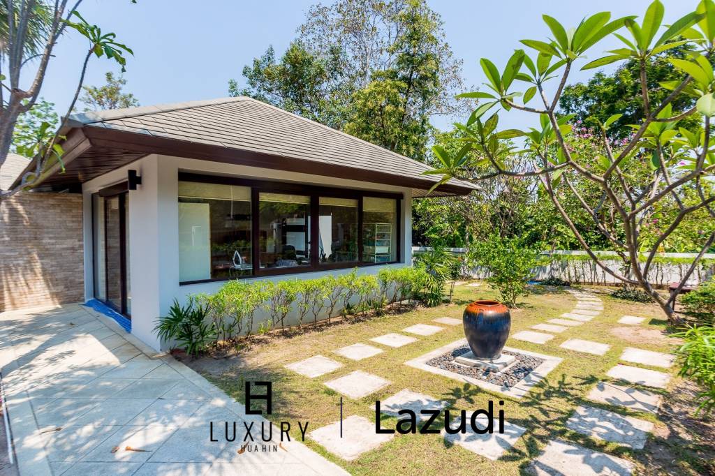 Дом 2,400 кв.м. 4 Кровать 