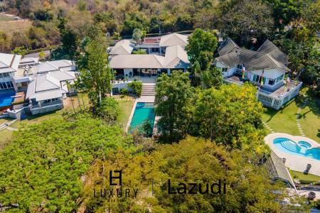 Дом 2,400 кв.м. 4 Кровать 