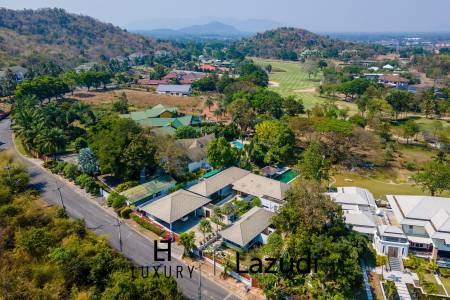 Дом 2,400 кв.м. 4 Кровать 