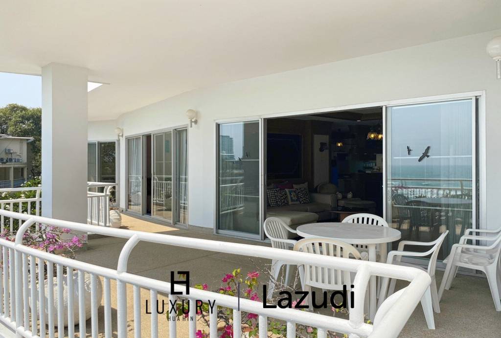 Baan Chom View : 2 Bedroom Sea View Condo