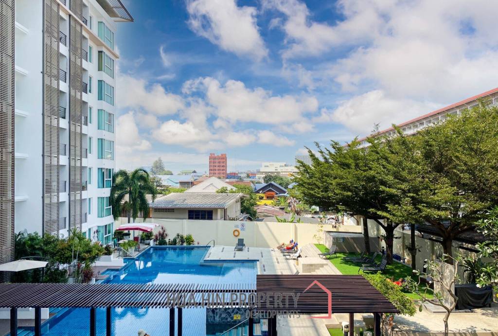 Tira Tiraa Condominium : 1 Bedroom Condo With Pool View