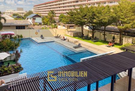 Tira Tiraa Condominium: 1-Schlafzimmer-Eigentumswohnung mit Poolblick