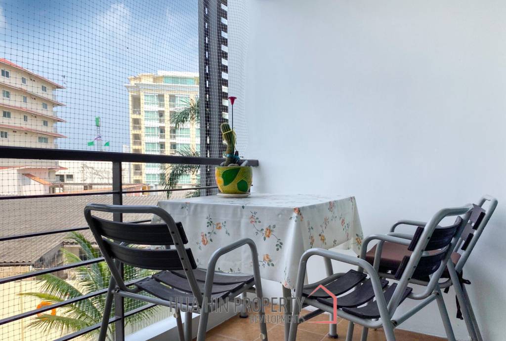 Tira Tiraa Condominium : 1 Bedroom Condo With Pool View