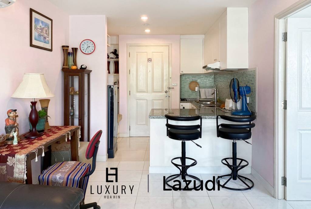 Tira Tiraa Condominium : 1 Bedroom Condo With Pool View