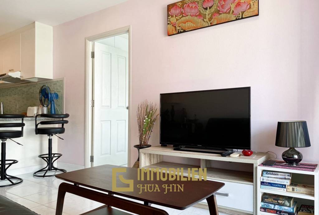 Tira Tiraa Condominium: 1-Schlafzimmer-Eigentumswohnung mit Poolblick