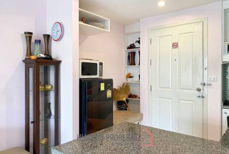 Tira Tiraa Condominium : 1 Bedroom Condo With Pool View