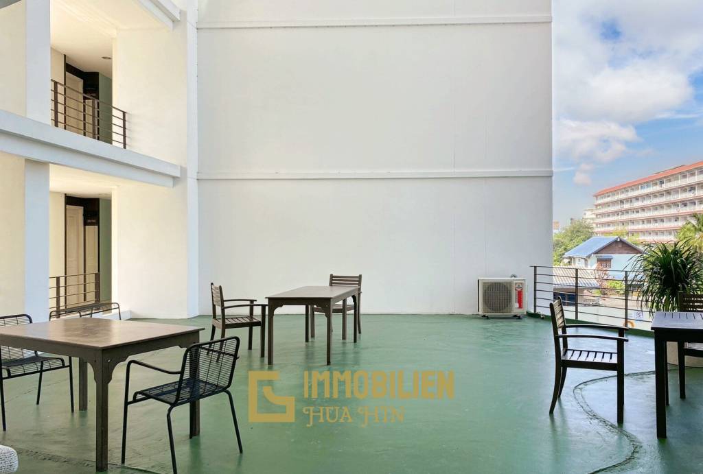 Tira Tiraa Condominium: 1-Schlafzimmer-Eigentumswohnung mit Poolblick